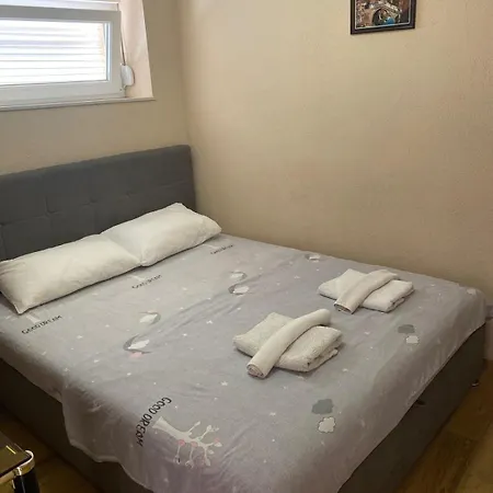 Peaceful Alley * Mostar